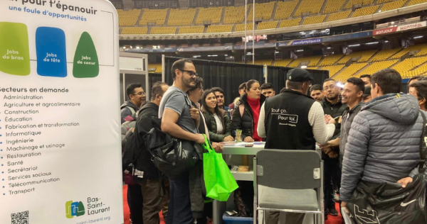 Foire nationale de l'emploi: le Bas-Saint-Laurent fait sensation à Montréal!